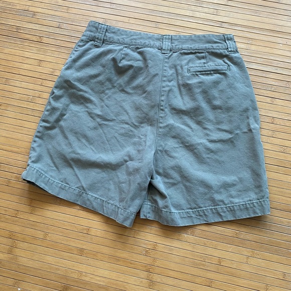 Green highwaist short - Picture 4 of 7